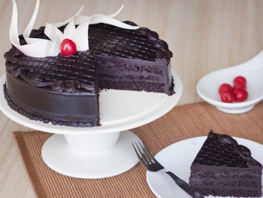Delectable Truffle Cake | Cake2homes