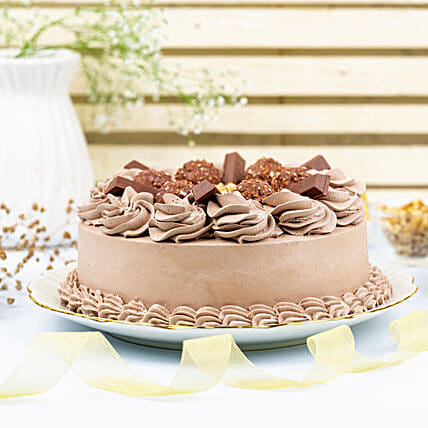 Scrumptious Rocher Chocolate Cake | Cake2homes