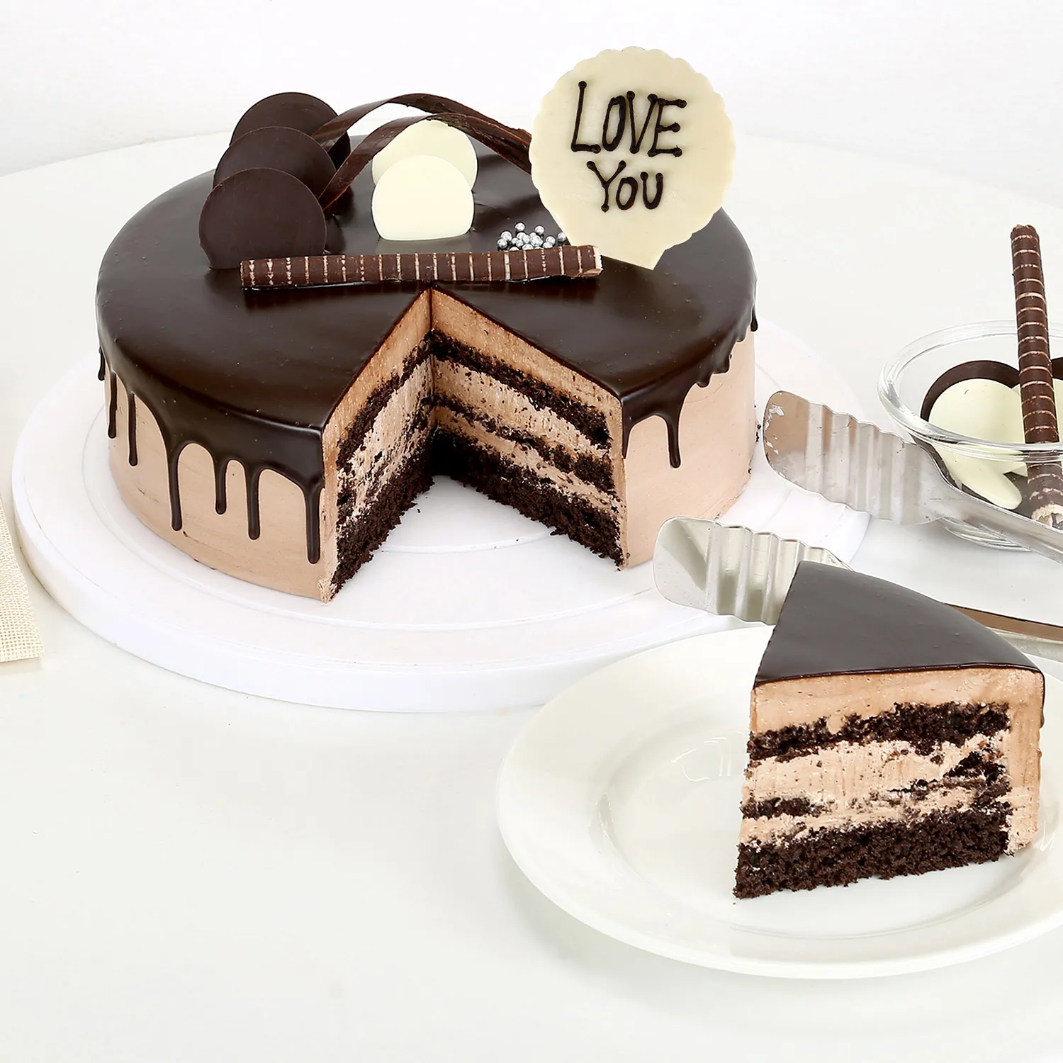 Love You Valentine Chocolate Cake | Cake2homes