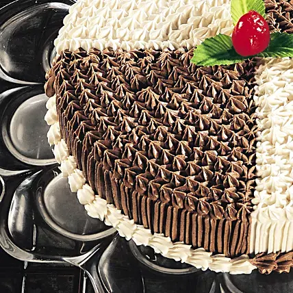 Dual Cream Chocolate Cake | Cake2homes