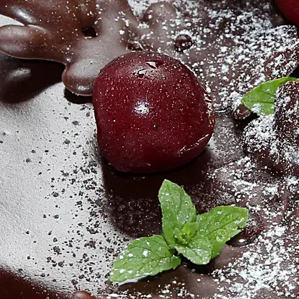 Dripping Chocolate Cake | Cake2homes