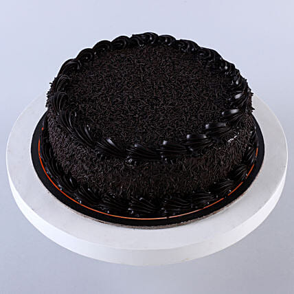 Lip Smacking Truffle Cake | Cake2homes