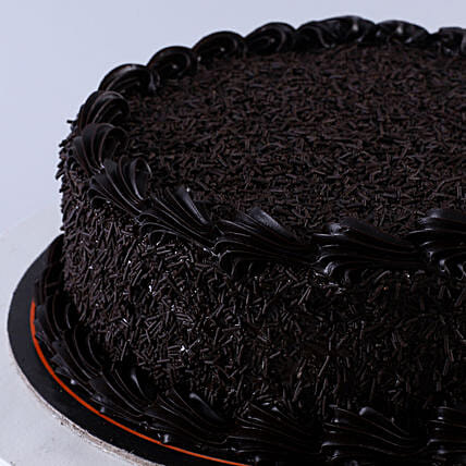 Lip Smacking Truffle Cake | Cake2homes