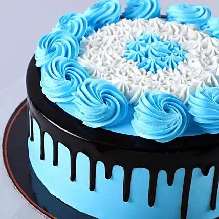 Yummy Dripping Black Forest Cake | Cake2homes