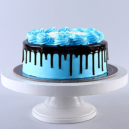 Yummy Dripping Black Forest Cake | Cake2homes