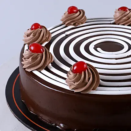 Luscious Chocolate Cake | Cake2homes