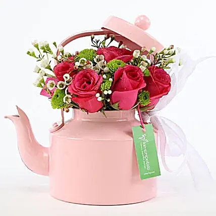 Pink Rose Tea Pot Arrangement | Cake2homes