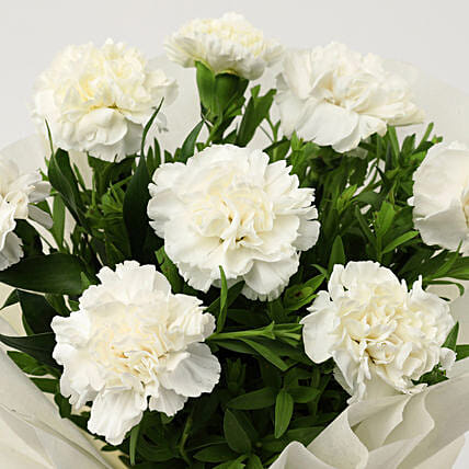 8 White Carnations Bouquet- Small | Cake2homes