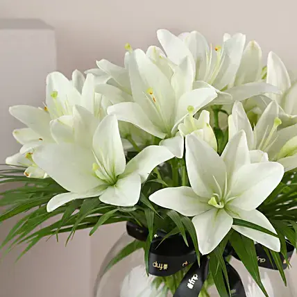 Pure White Asiatic Lilies In Fishbowl Vase | Cake2homes