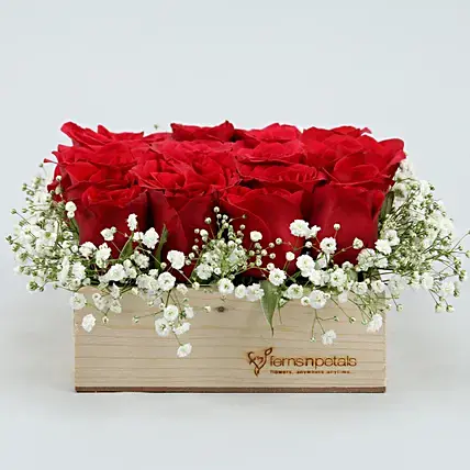 16 Red Roses Arrangement In Wooden Base | Cake2homes