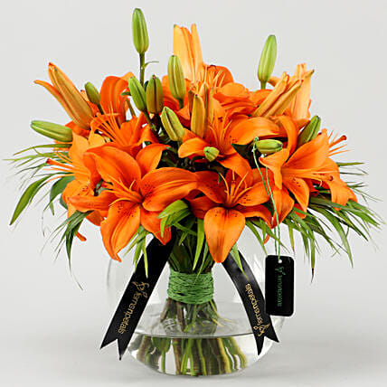 Blissful Orange Lilies In Fishbowl Vase | Cake2homes