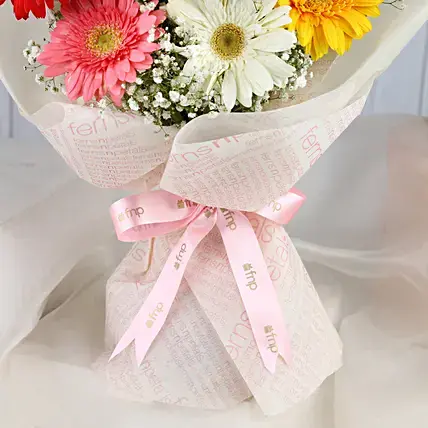 Bright Hues Floral Bouquet | Cake2homes