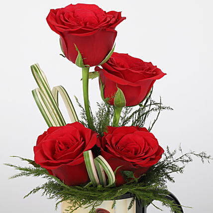 Red Roses in Personalised Black Mug | Cake2homes