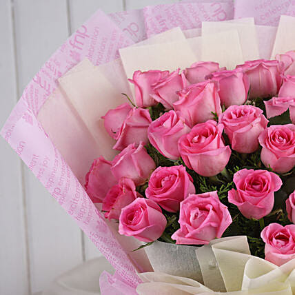 Adorable Aura Roses Bouquet | Cake2homes