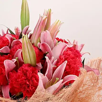 Oriental Lilies & Carnations Mixed Bouquet | Cake2homes