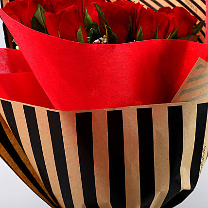 Romantic 10 Red Roses Bouquet | Cake2homes