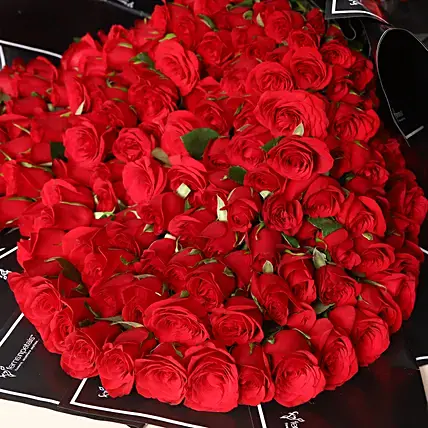 Romantic 200 Roses Beautifully Tied Bouquet | Cake2homes