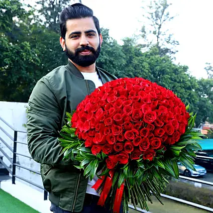 Forever Love 200 Red Roses Beautifully Tied Bunch | Cake2homes