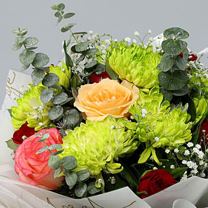 Charming Floral Bouquet | Cake2homes