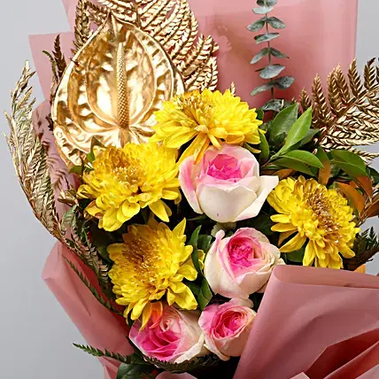 Delightful Floral Bouquet | Cake2homes