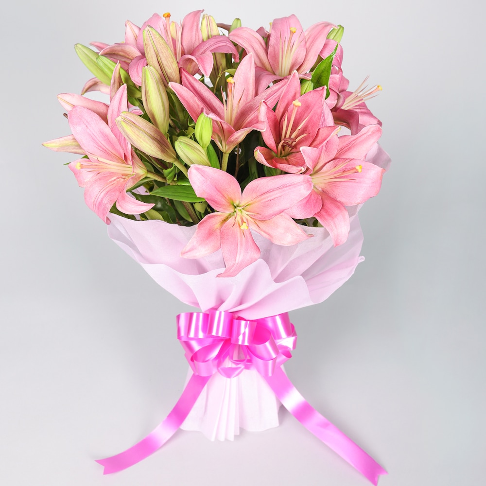 Beautiful Pink Lilies Bunch | Cake2homes
