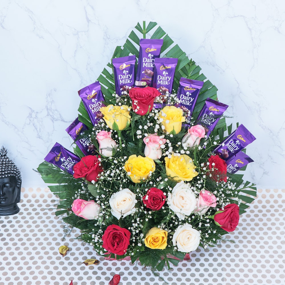 Mixed Roses With Dairy Milk Chocolates | Cake2homes