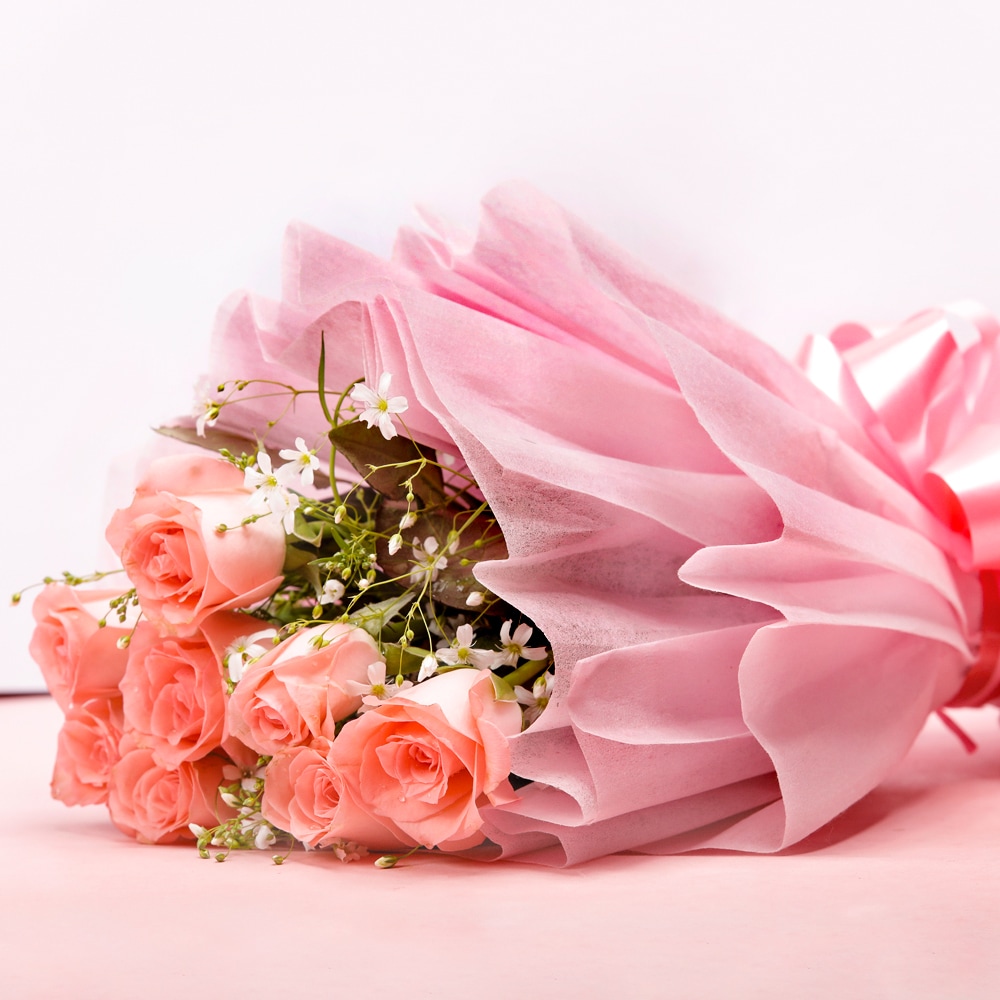 8 Pink Roses And Chocolate Cake Combo | Cake2homes