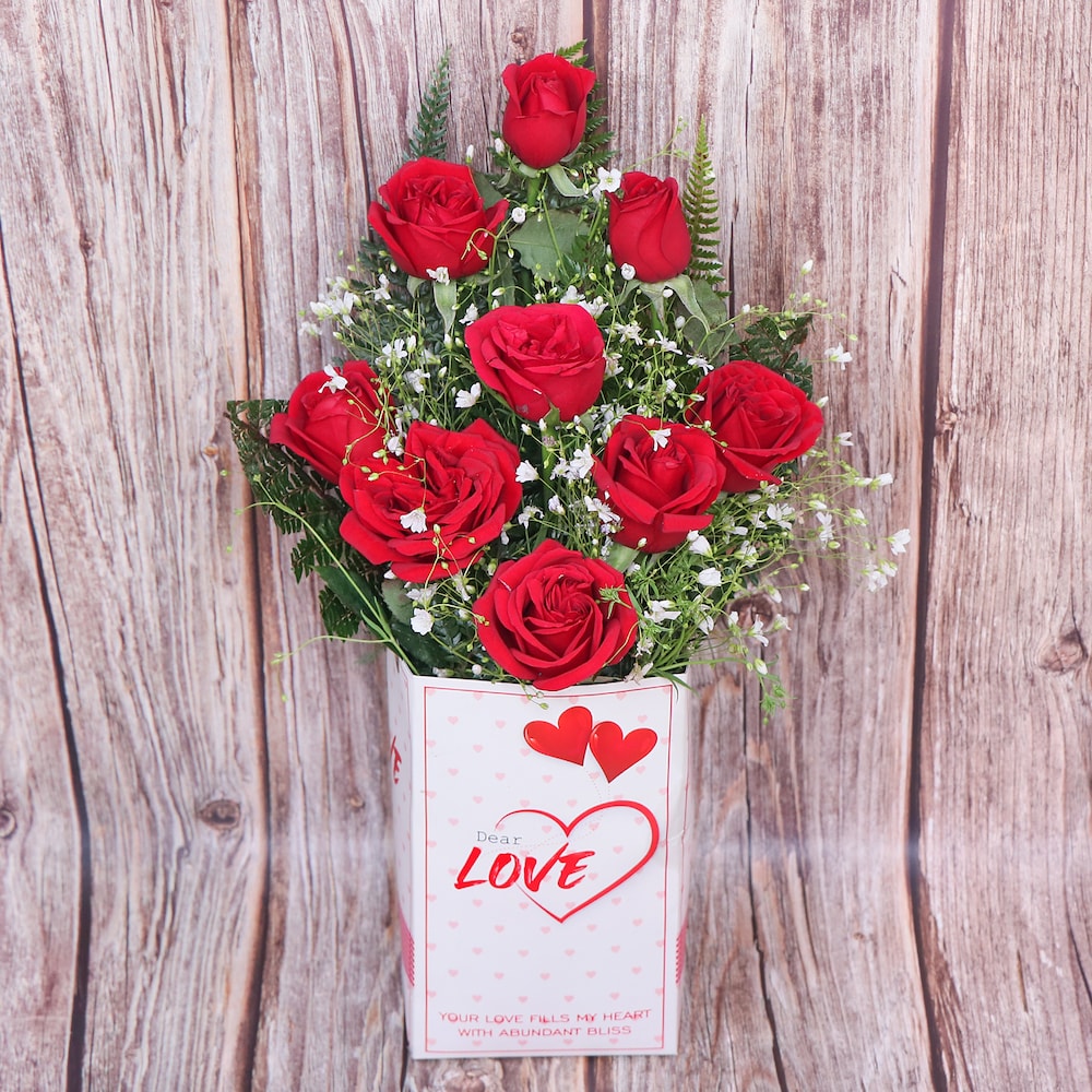 Scarlett Box Of Love | Cake2homes