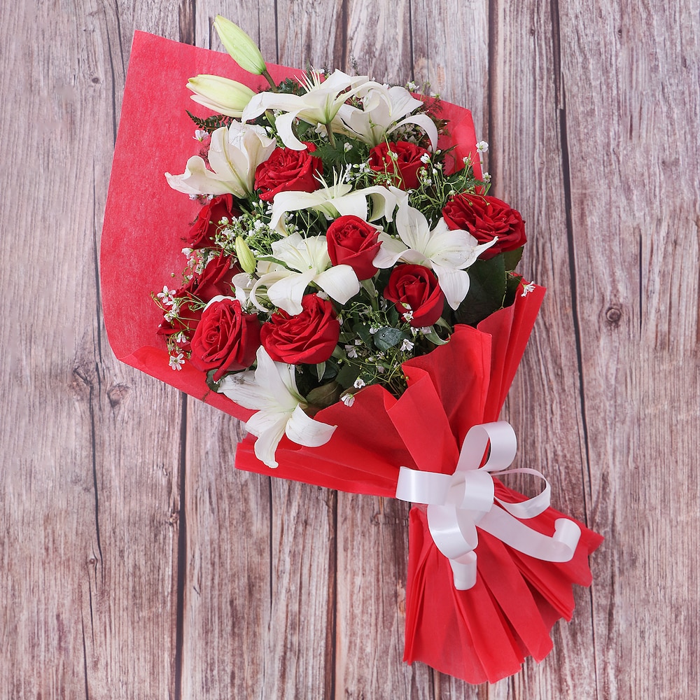 Bold Beauty Of Love | Cake2homes