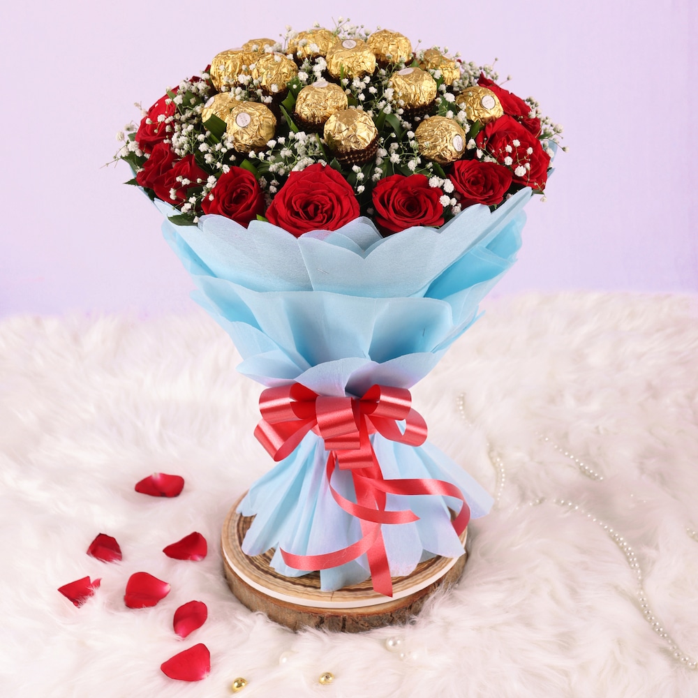 Divineful Ferrero Rocher Bunch | Cake2homes