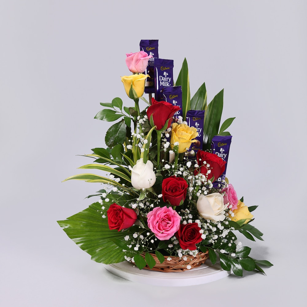 Mixed Roses Arrangement | Cake2homes