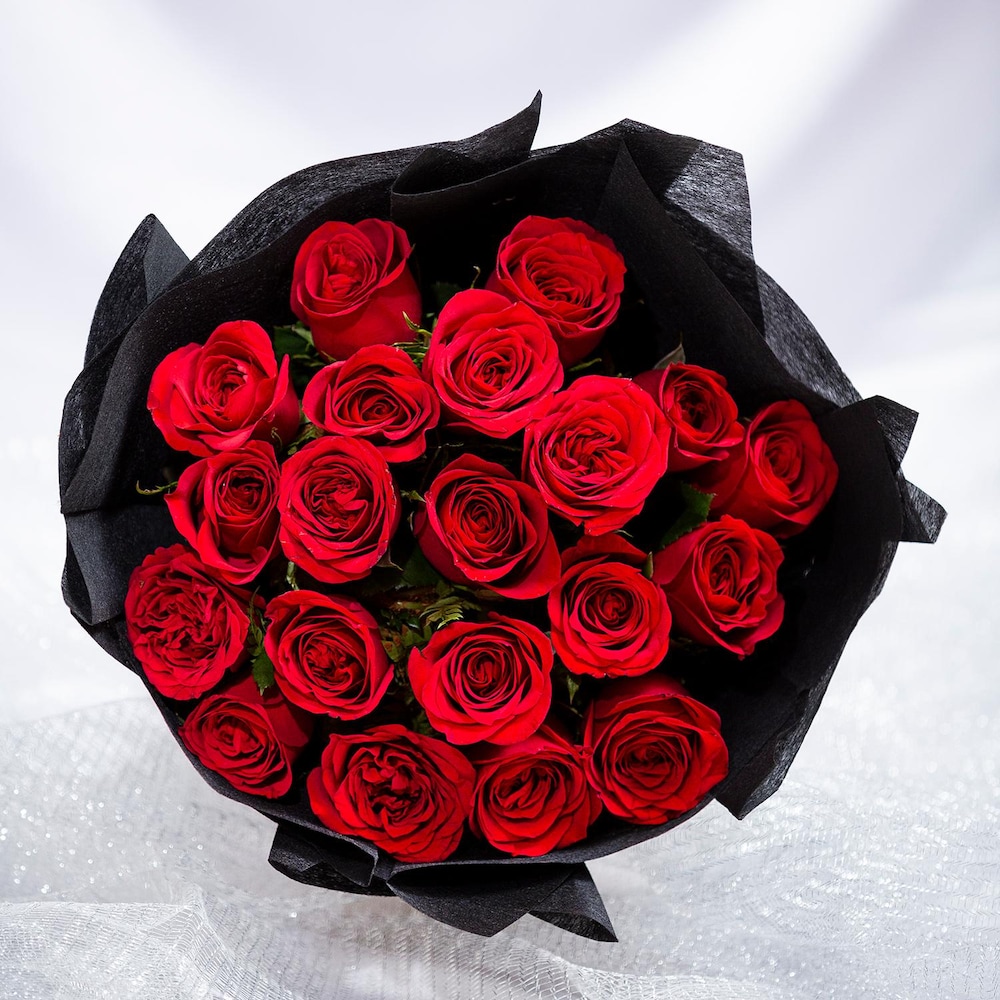 Mesmerizing Red Roses Bouquet | Cake2homes