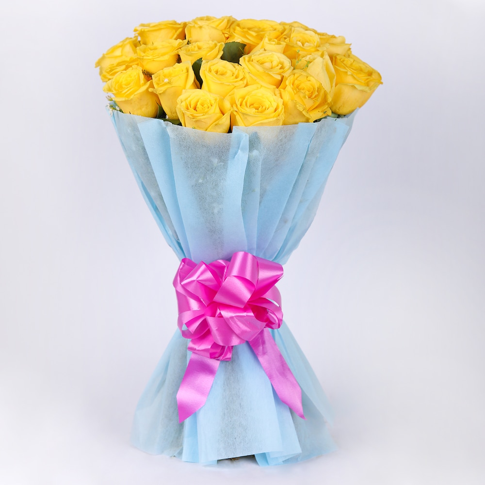 Elegant Sunny Yellow | Cake2homes