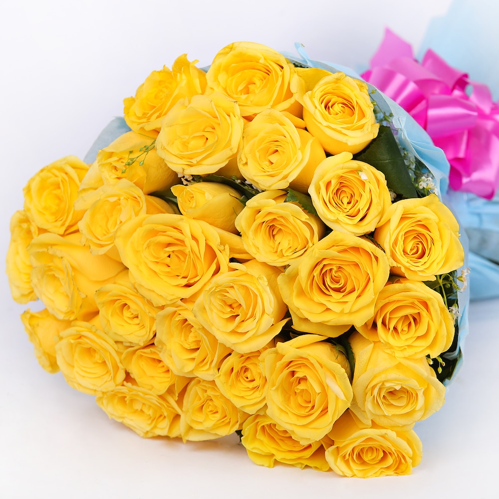 Elegant Sunny Yellow | Cake2homes