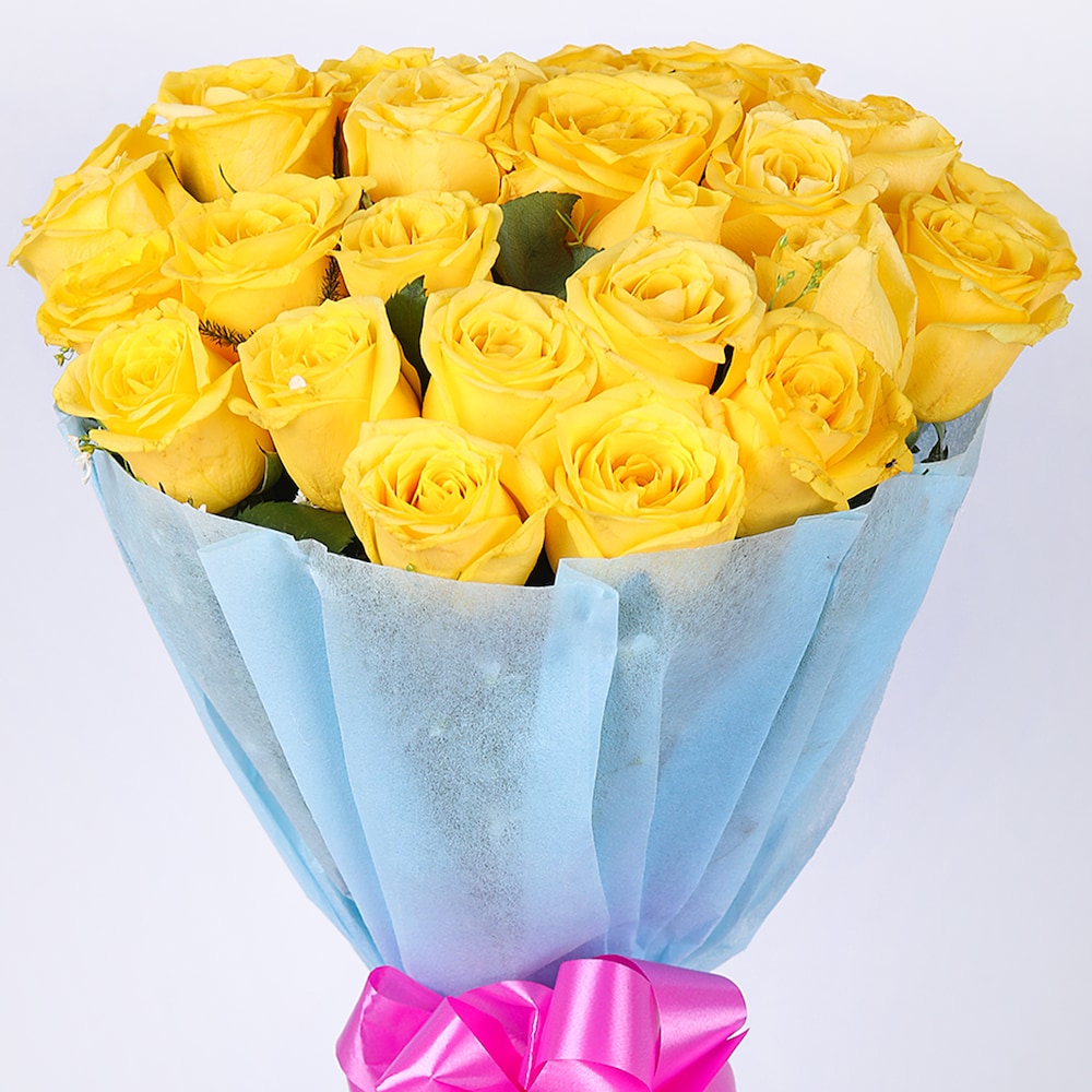 Elegant Sunny Yellow | Cake2homes