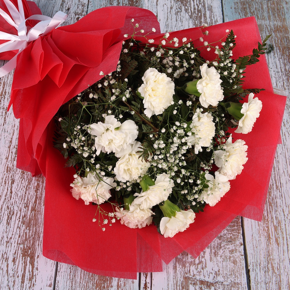 Lovely White Carnation | Cake2homes