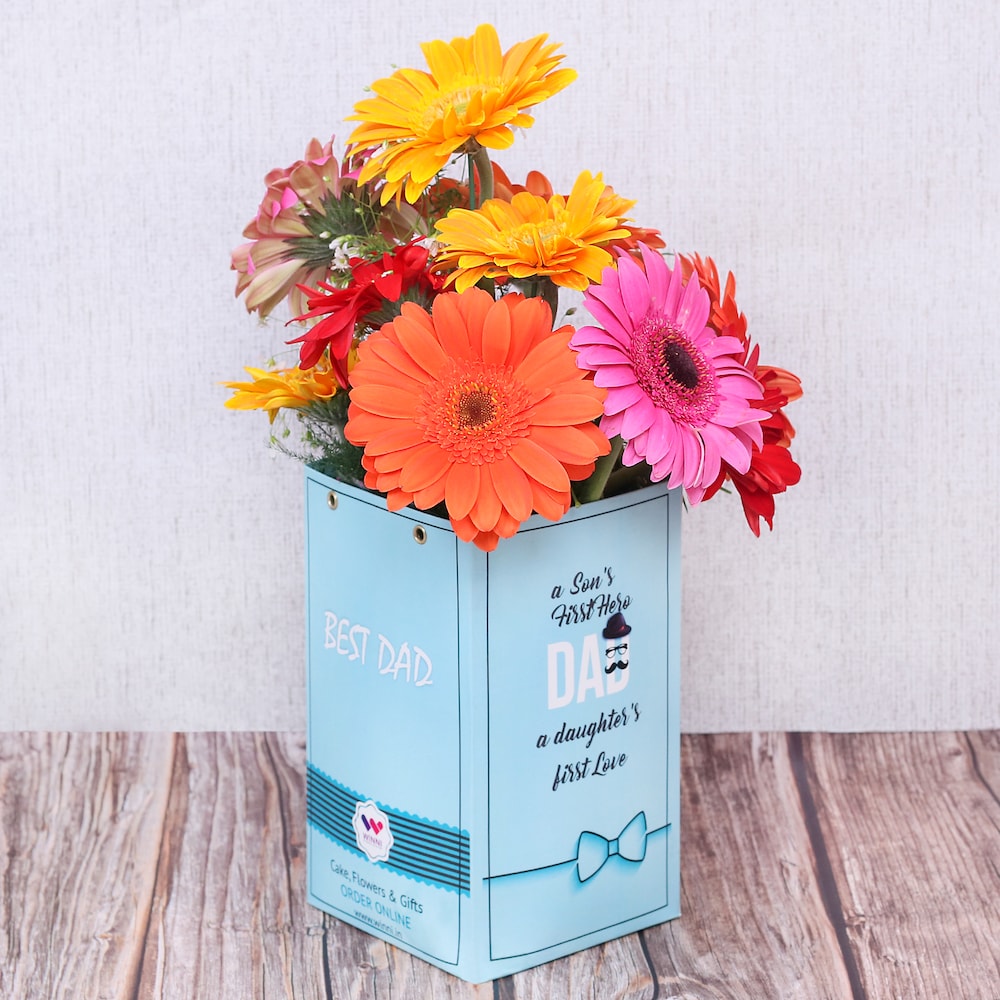 Fluorescence Box Of Love | Cake2homes