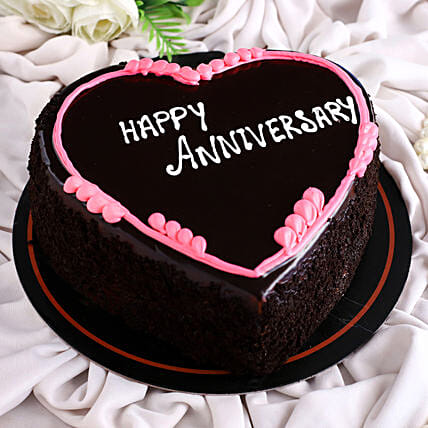 Happy Anniversary Heart Shaped Cake Happy Anniversary Heart Shaped Cake