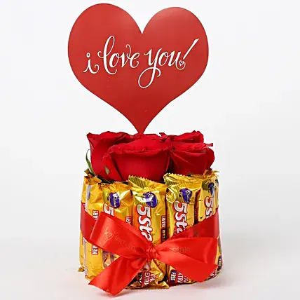 Red Roses in Glass Vase & 5 Star Love Arrangement