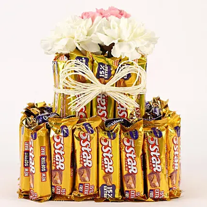 Chocolatey Carnations Premium Arrangement Chocolatey Carnations Premium Arrangement