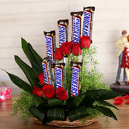 Red Roses & Snickers Arrangement