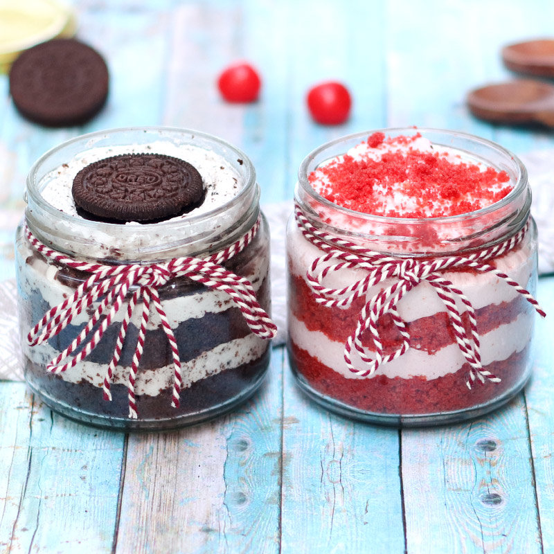 Oreo And Red Velvet Jar Cake