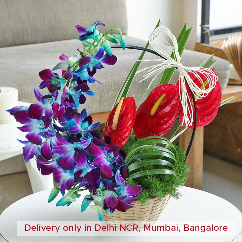 Dazzling Dynamic Flower Arrangement