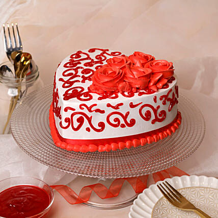 Rosy Heart Chocolate Cake