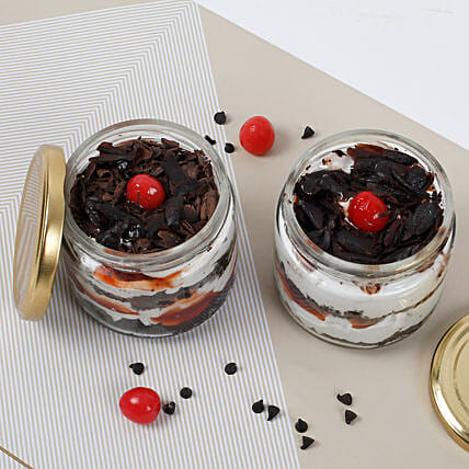 Sizzling Black Forest Jar Cake Sizzling Black Forest Jar Cake