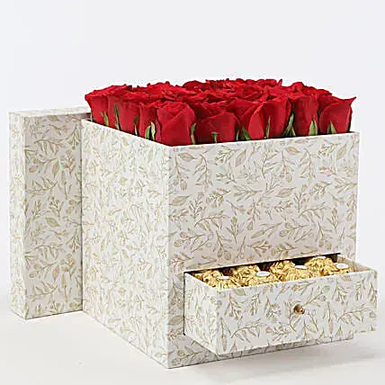 Stylish Box Of Red Roses & Chocolates