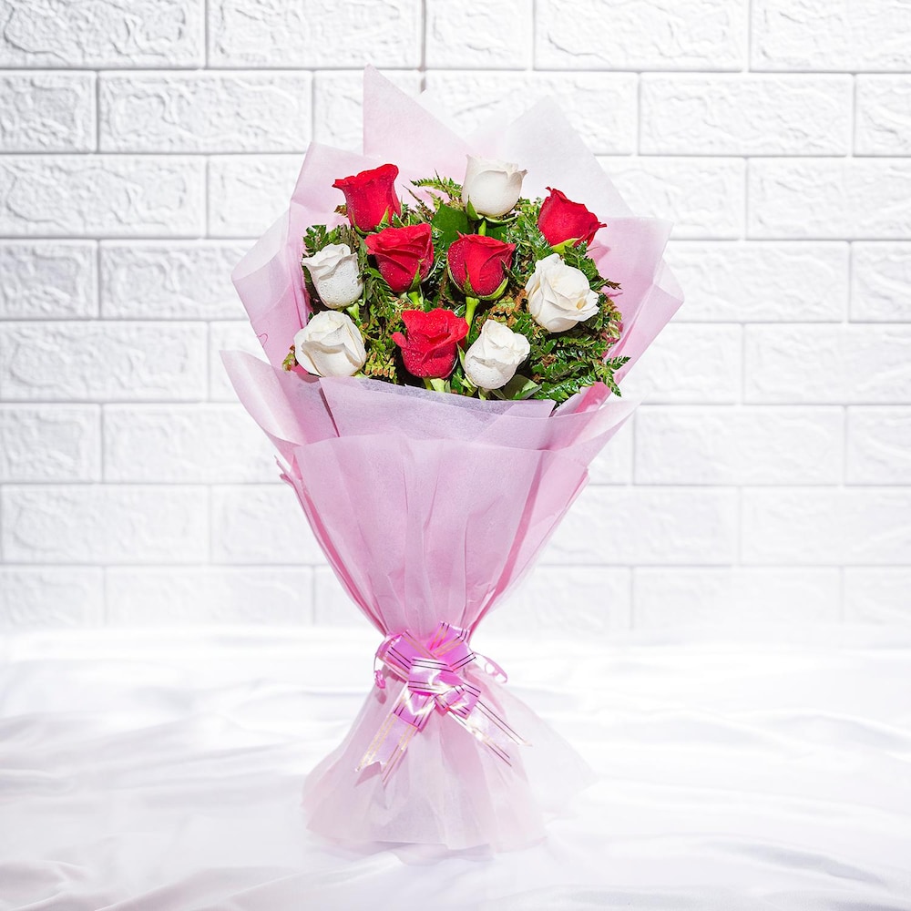 Classy Mix Roses Bouquet