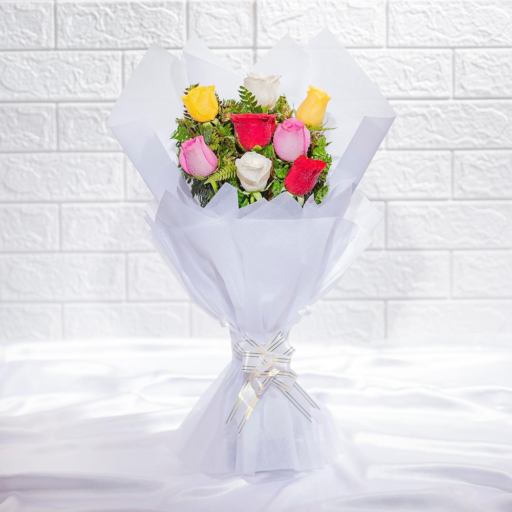 Elegant Mix Roses Bouquet Elegant Mix Roses Bouquet