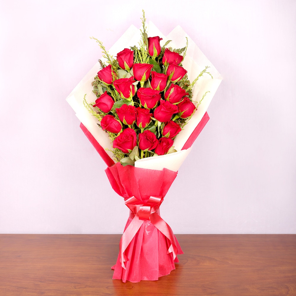 Scarlet Rose Bouquet