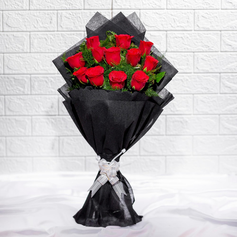 Enchanting Love Red Roses Bouquet